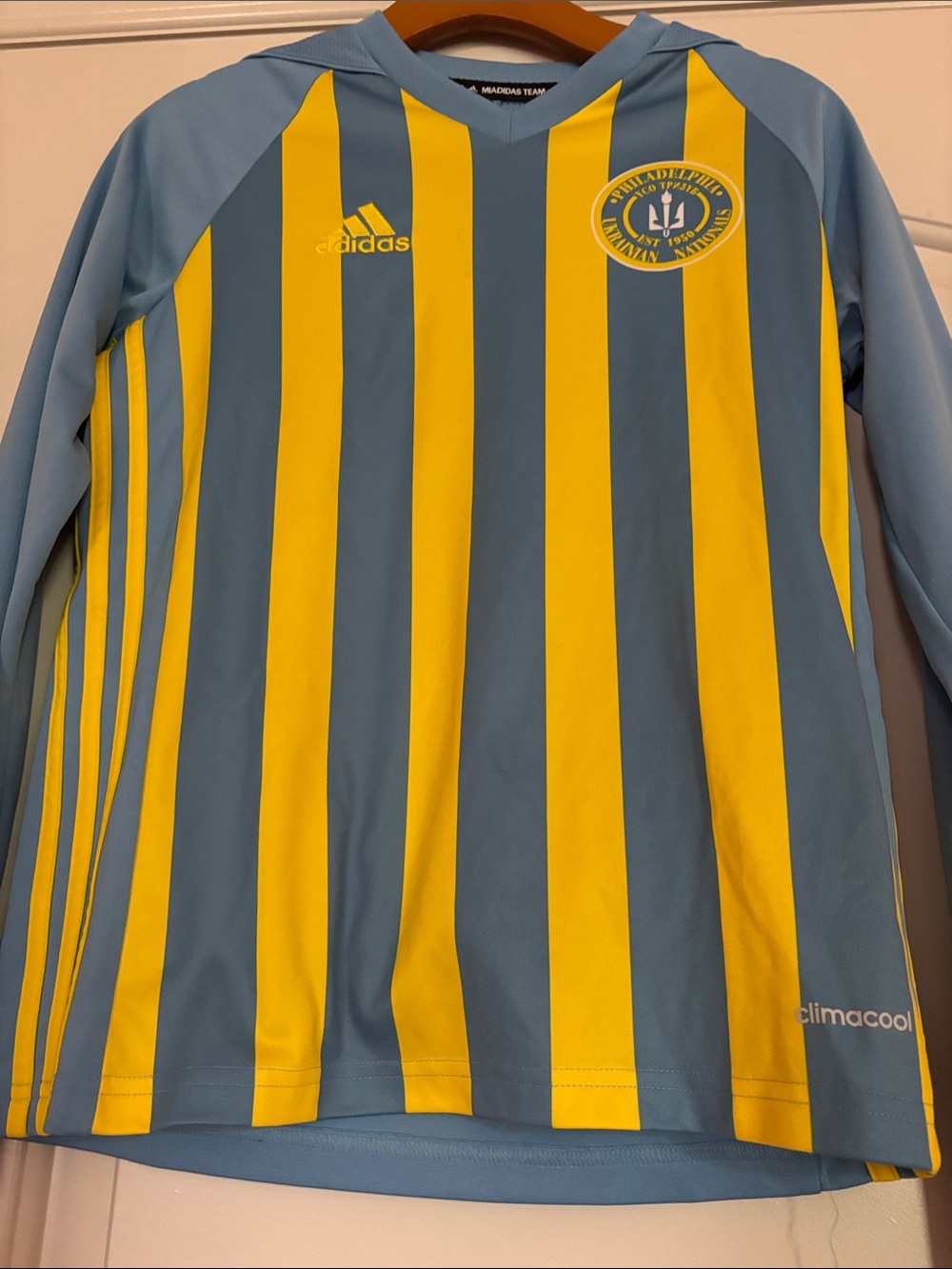 adidas Light Blue and Yellow Striped Long Sleeve Soccer Top. Youth Large - Picture 3 of 5